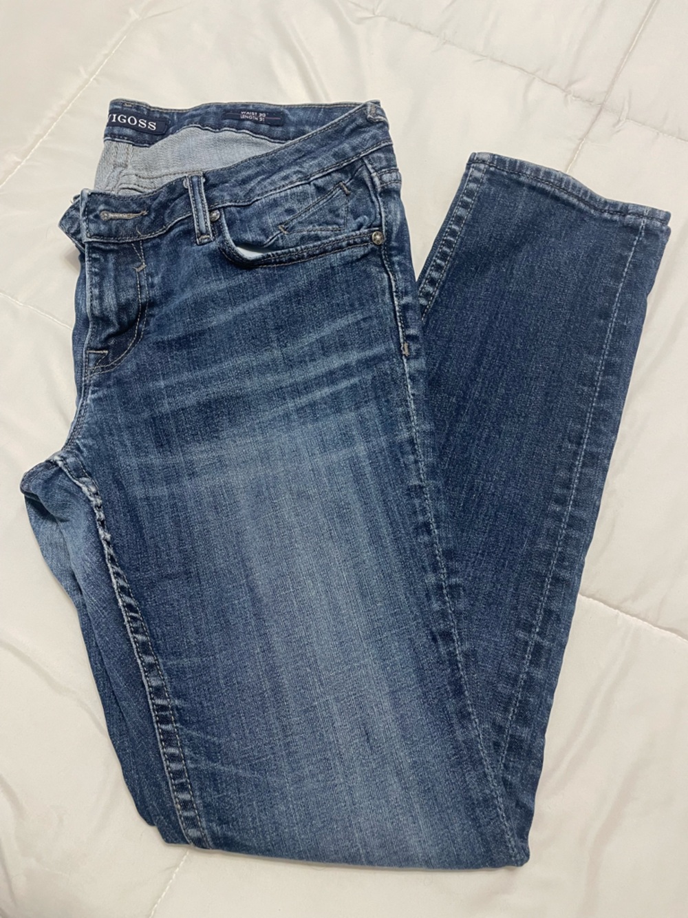 Vigoss Women’s Dark Blue Straight Jeans